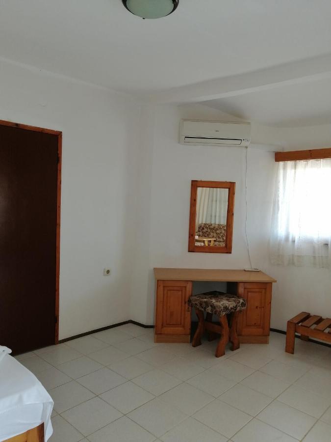 Ianakiev Guest House Chernomorets Exterior foto